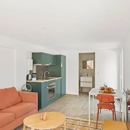 Cosy, & Terrasse Apartament *